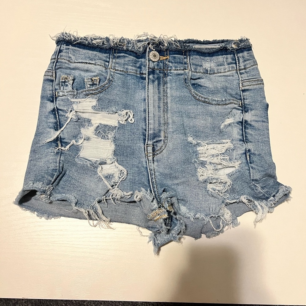 American Eagle Super High rise shorts